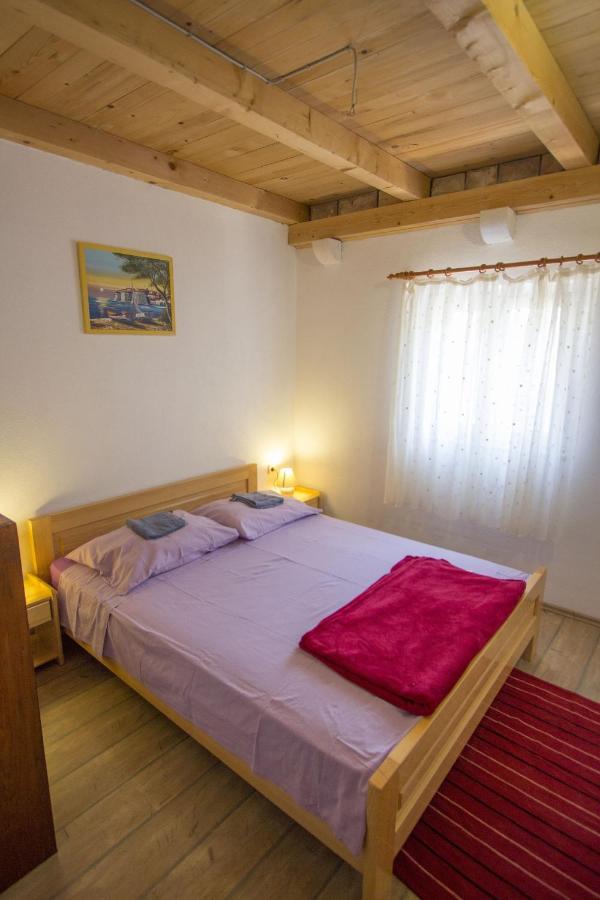 Seaside Secluded Apartments Cove Skozanje, Hvar - 5713 Gdinj Exterior foto